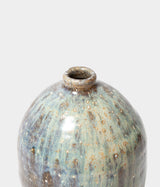 Hiromu Kinjyo "Vase with one flower vase"