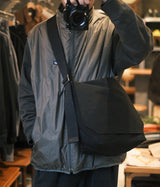 Hender Scheme "flap shoulder small"