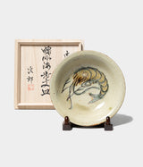 金城次郎 "線彫海老文皿"