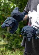 Kenji Sato "Crawling Bear Sophora (Ryukyu Indigo Dye)"