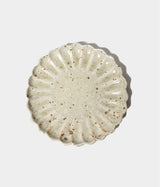 Kinjo Hiromu "Chrysanthemum Plate"