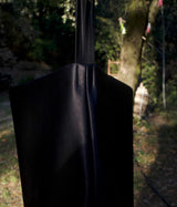 seya. "SEYA X ISAAC REINA CHASEN HOBO / MEDIUM / OIL LEATHER"