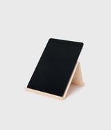 Hender Scheme "tablet stand"
