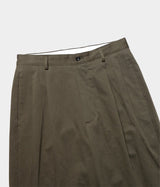 A.PRESSE "Chino Trousers"