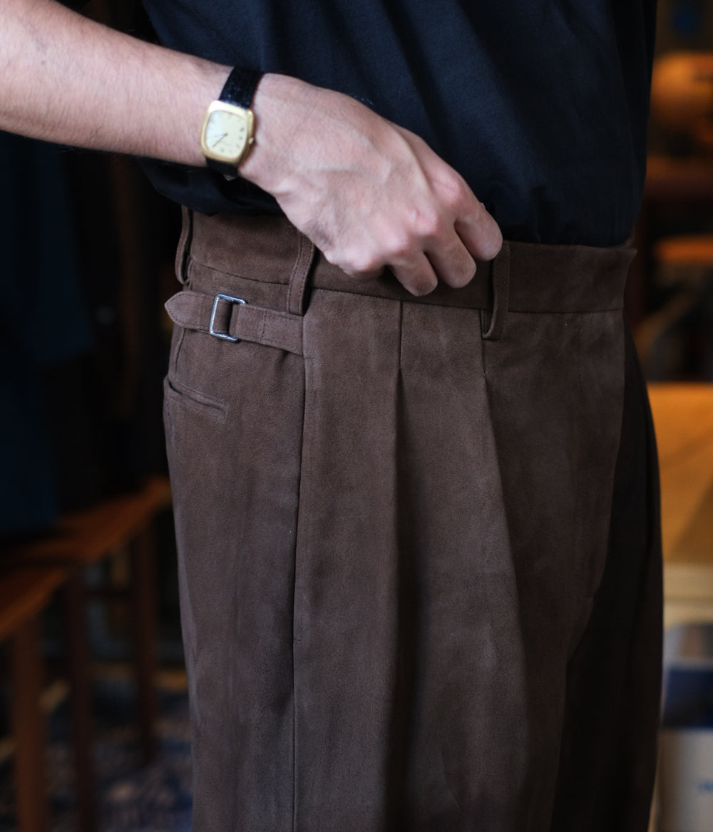 【A.PRESSE/アプレッセ】Suede Trousers ベージュ　サイズ3 A.PRESSE/アプレッセ】Suede Trousers ベージュ サイズ3 - メルカリ