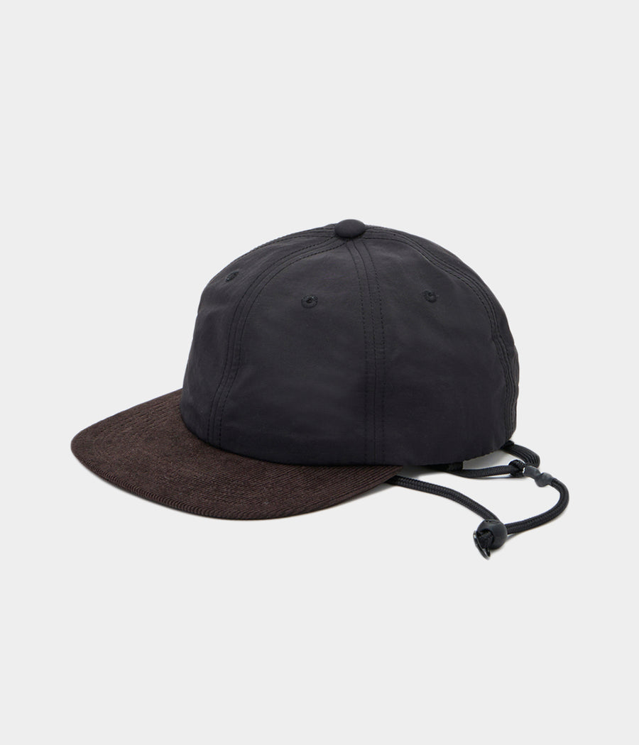 DAIWA PIER39 TECH 6PANEL CAP ブラック　新品未使用 DAIWA PIER39 (ダイワピア39) TECH TRAVEL 6PANEL CAP / テック