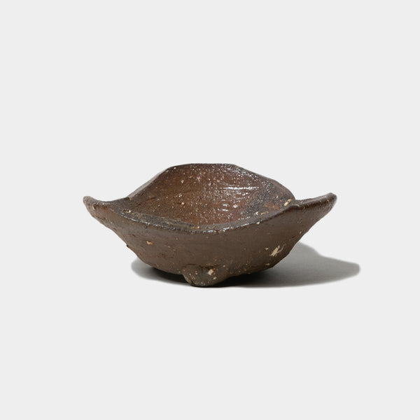 陶芸家　作家物　國吉清尚　平皿　皿　焼締　六寸皿　窯変　沖縄　琉球　自然釉 陶芸家 作家物 國吉清尚 平皿 皿 焼締 六寸皿 窯変