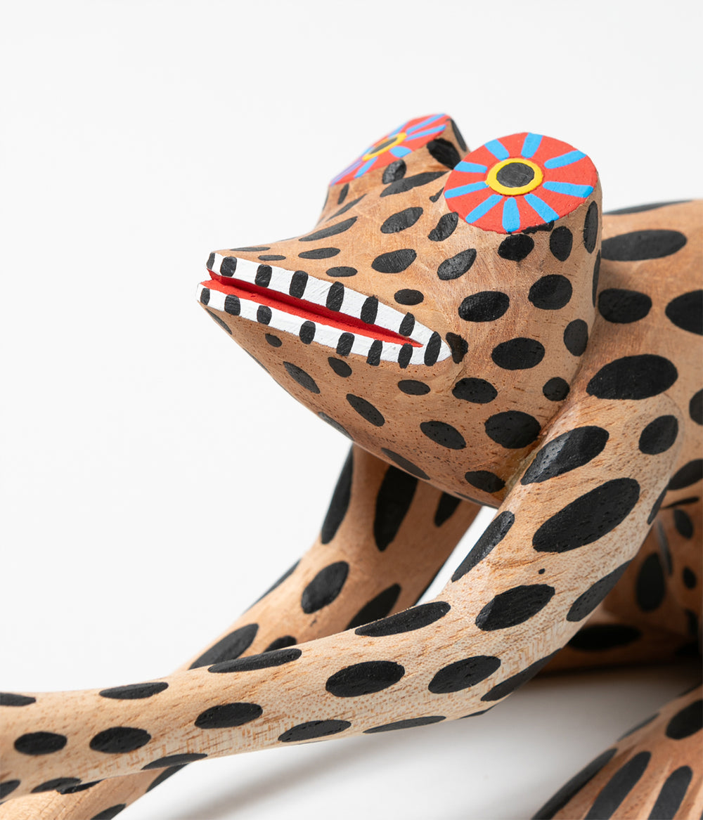 OAXACAN WOOD CARVING オアハカンウッドカービング　カエル大 OAXACAN WOOD CARVING オアハカンウッドカービング カエル