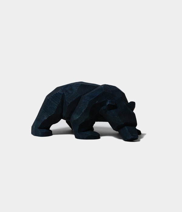 Kenji Sato "Crawling Bear Sophora (Ryukyu Indigo Dye)"