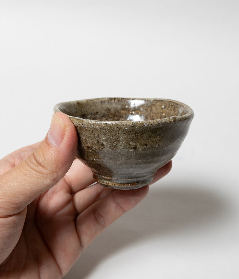 Kinjo Hiromu "Ash Glazed Sake Cup"