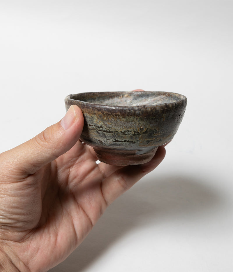 Kinjo Hiromu "Ash Glazed Sake Cup"