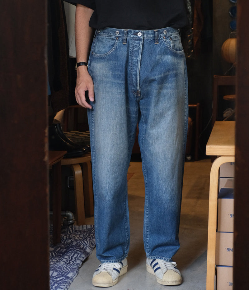 A.PRESSE "No.22 Washed Wide Denim Pants"