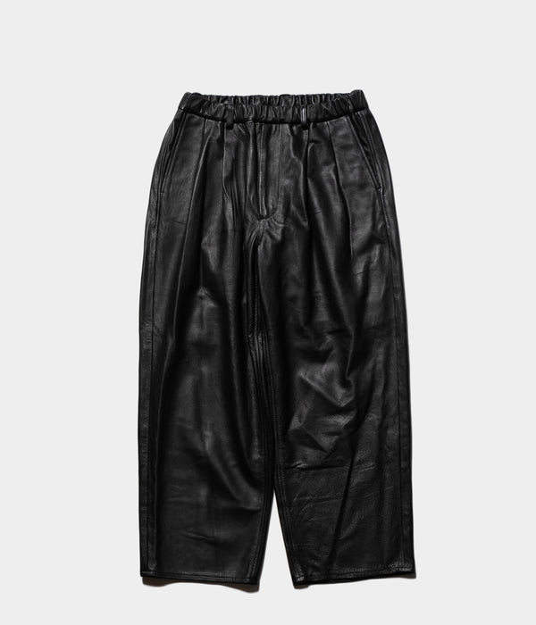 YOKO SAKAMOTO "LEATHER WIDE PANTS"