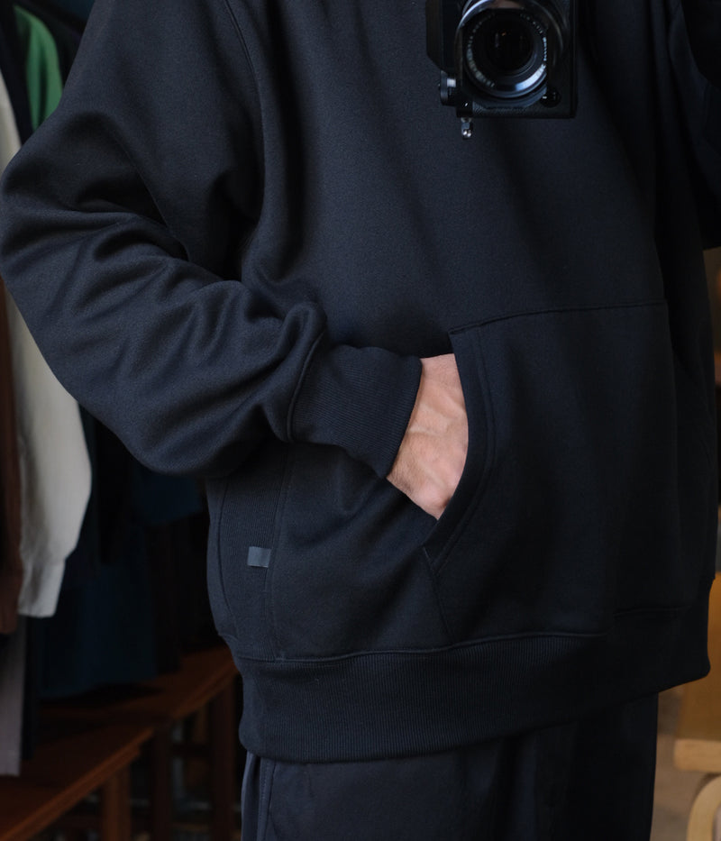 DAIWA PIER39 "TECH SWEAT HOODIE"