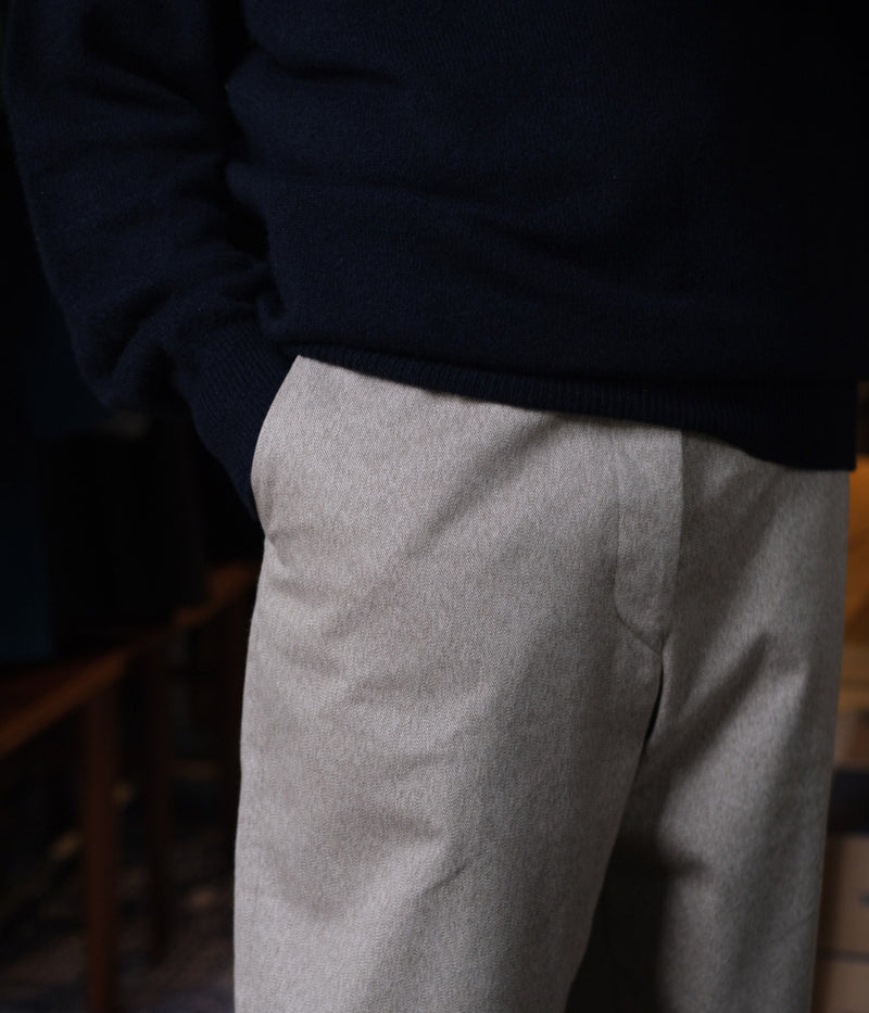 HERILL "Cotton twill Chino pants"