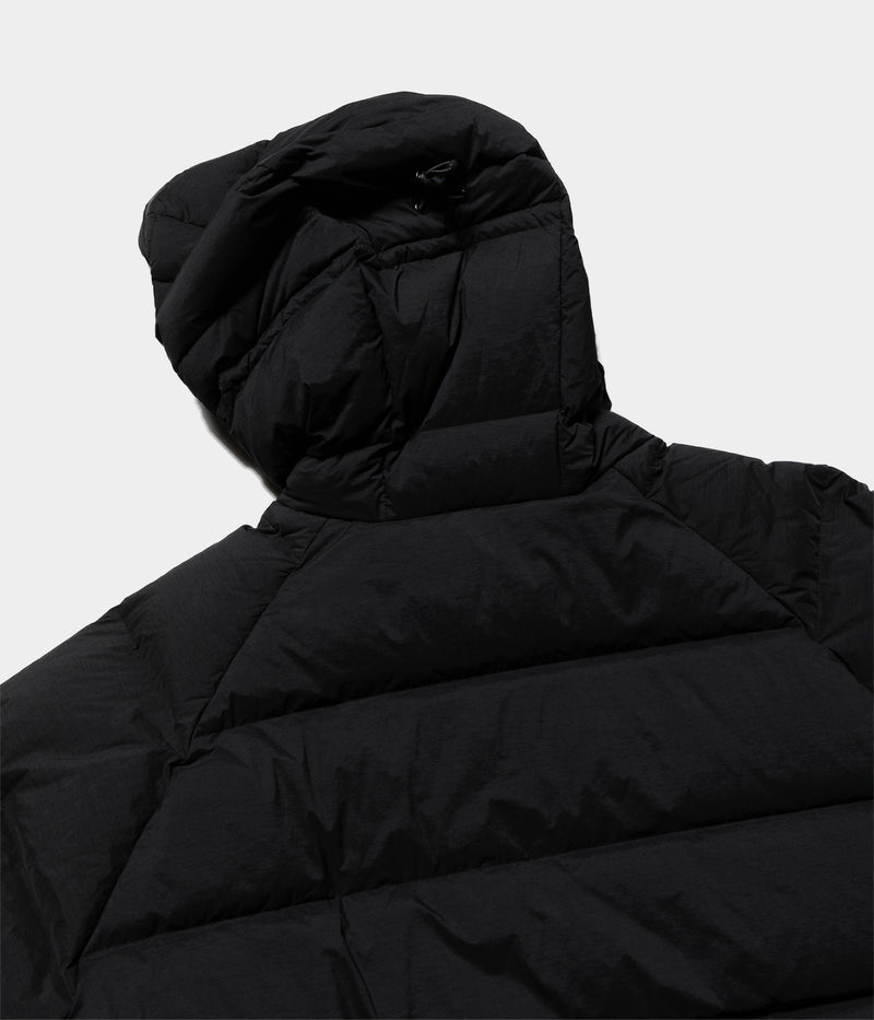 YOKO SAKAMOTO "SEAMLESS DOWN PARKA"