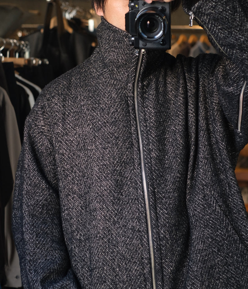 YOKE "TWEED STAND COLLAR ZIP BLOUSON"