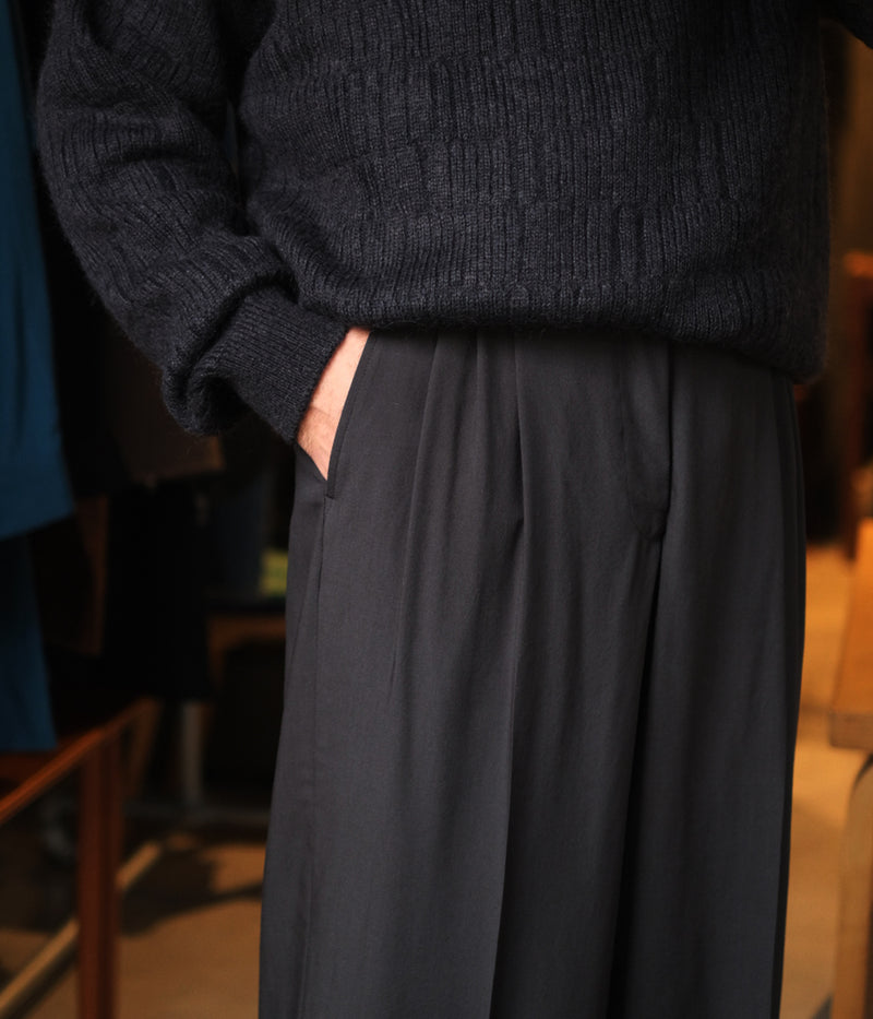 YOKE 25SS "WOOL TROPICAL 3PLEATED WIDE-LEG TROUSERS"