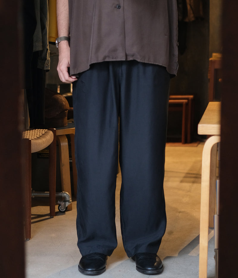 YOKE 25SS "CUPRO EASY PANTS"