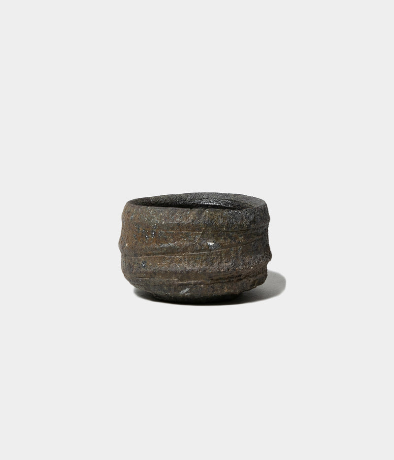 Komura Kihan "Kiln-changed sake cup" (Okinawa, Arayaki)