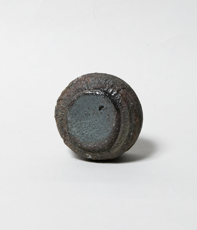 Komura Kihan "Kiln-changed sake cup" (Okinawa, Arayaki)