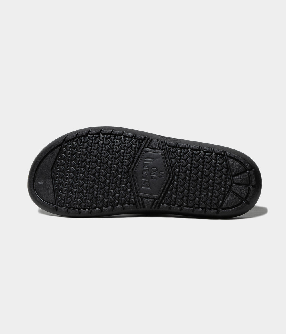 ISLAND SLIPPER 