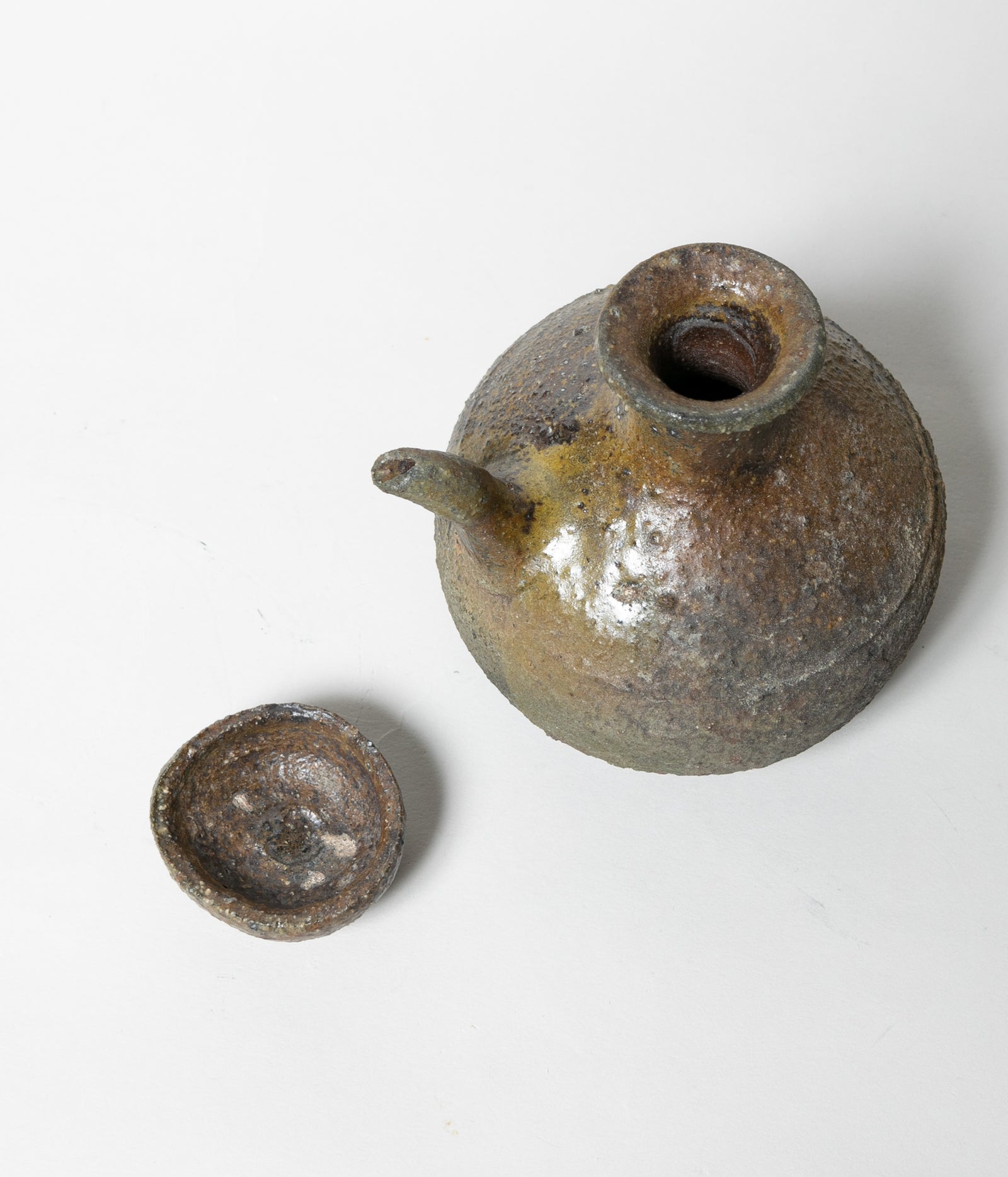 ☆茶3 中村真　備前窯変茶入　共箱　高さ約9.5㎝　東里6-0707① ☆茶3 中村真備前窯変茶入共箱高さ約9.5㎝東里6-0707①