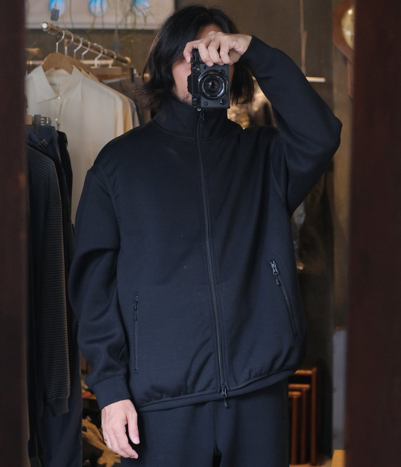 DAIWA PIER39 "TECH SCUBA KNIT STAND COLLAR VEST"