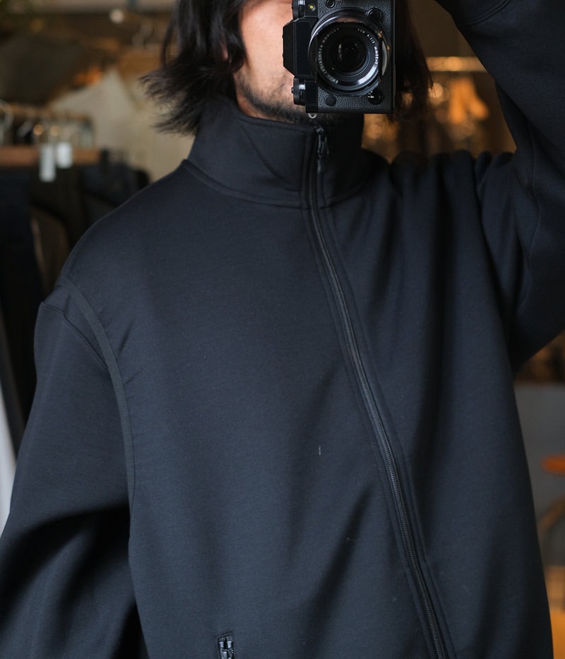 DAIWA PIER39 "TECH SCUBA KNIT STAND COLLAR VEST"