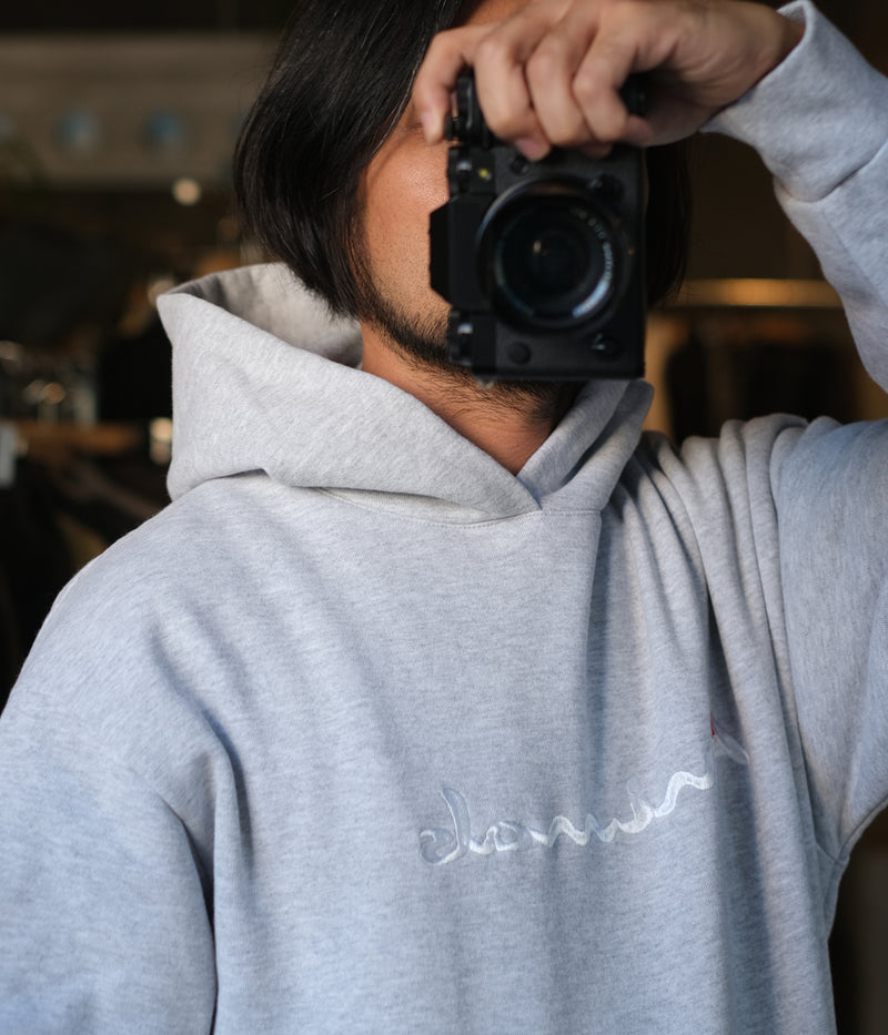 STUDIO WEAREALLANIMALS "Athletic Script logo HOODIE"