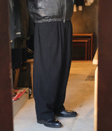 YOKO SAKAMOTO "DOUBLE PLEATED WIDE EASY PANTS"