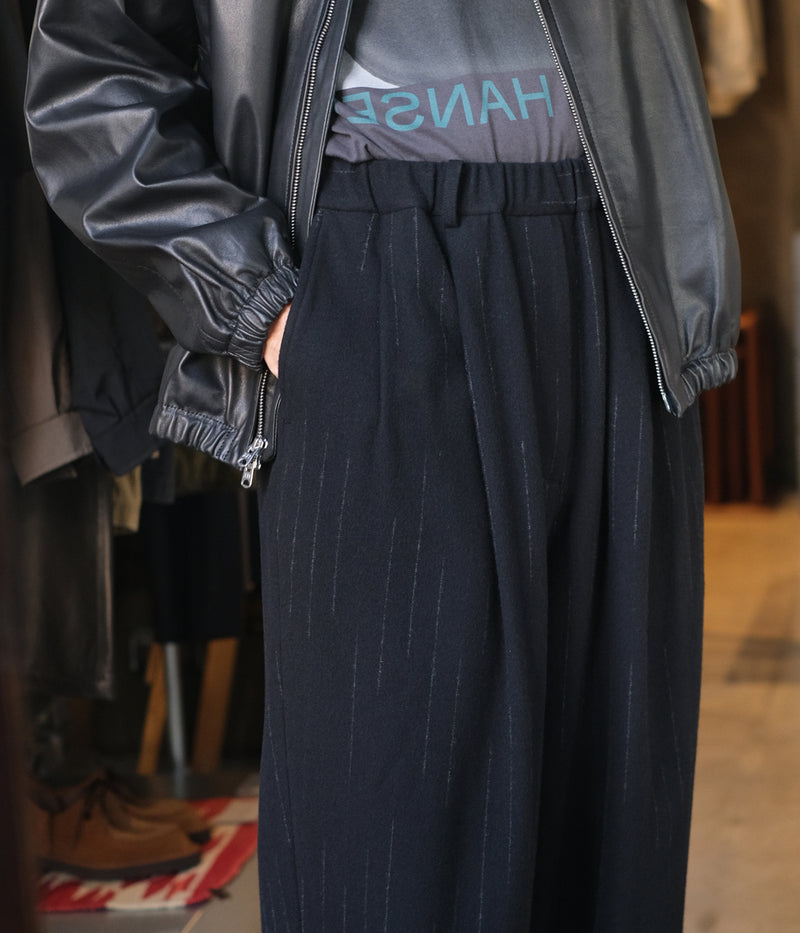 YOKO SAKAMOTO "DOUBLE PLEATED WIDE EASY PANTS"