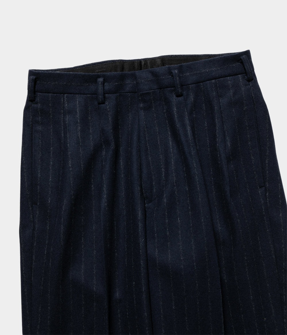 heugen ユーゲン ブラックe 2 PLEATEDTROUSERS HEUGN / 