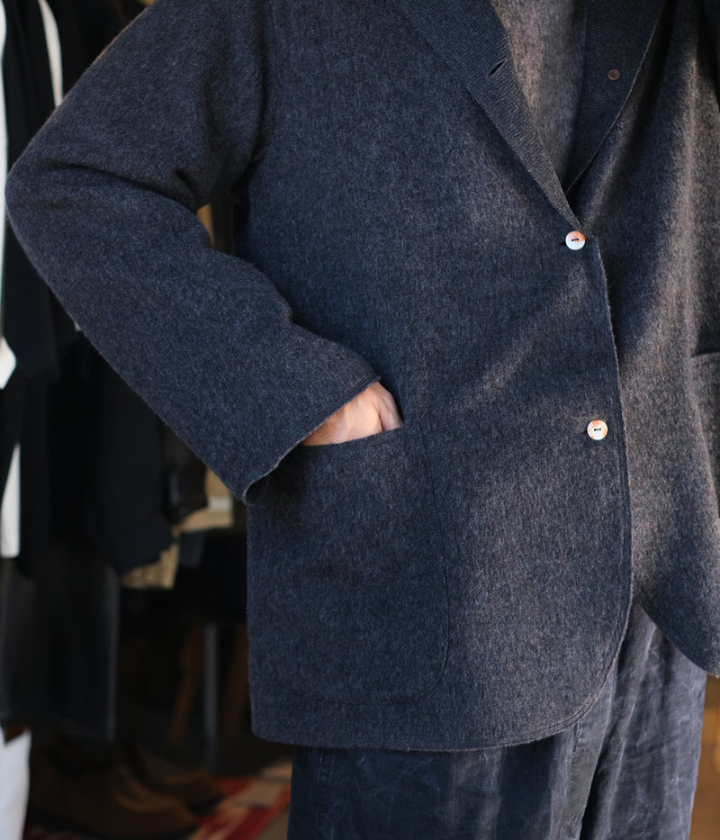 MAATEE &amp; SONS "Fold, Fold, JK"