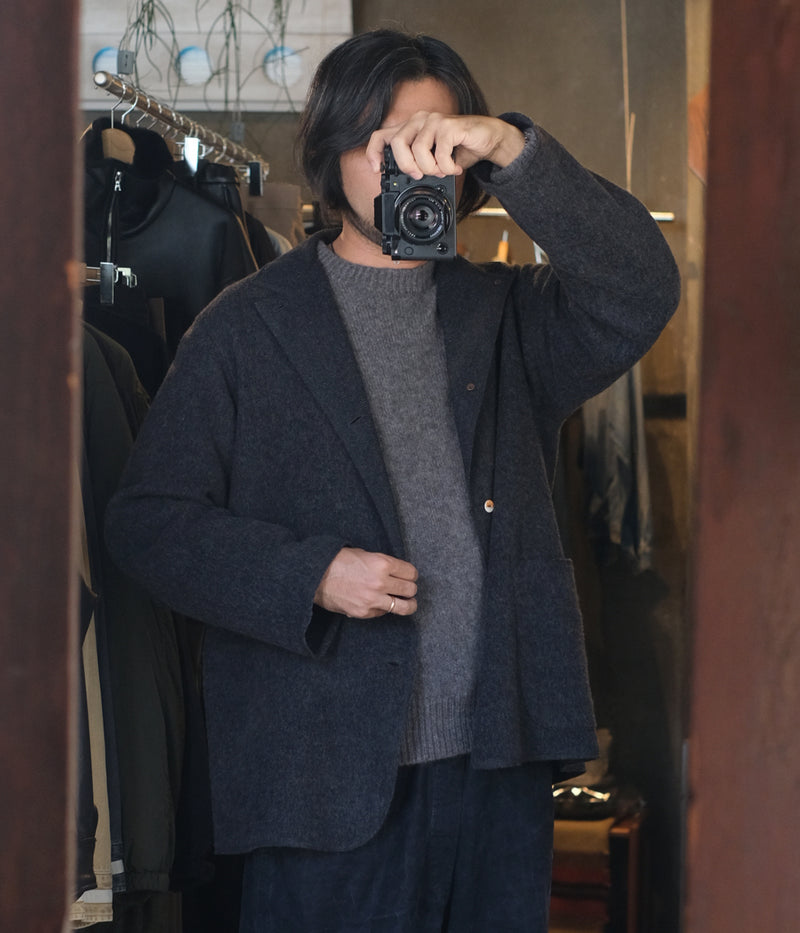 MAATEE &amp; SONS "Fold, Fold, JK"