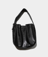 SSSTEIN 26SS "SHIRRING HANDLE LEATHER SHOULDER BAG"