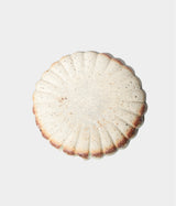 Kinjo Hiromu "Chrysanthemum Plate"