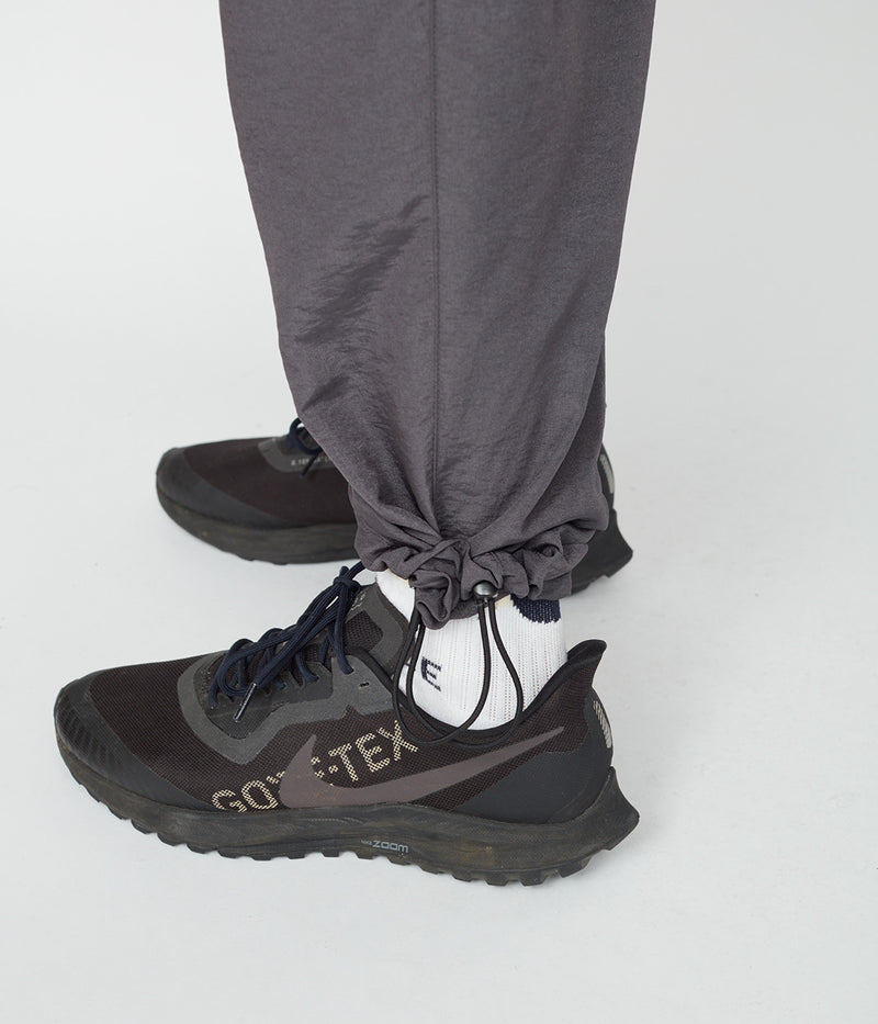 UNTRACE 25SS "LIGHTWEIGHT TUCKED EASY TAPERED PANTS"