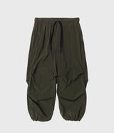 UNTRACE "BACK TUCK FLIGHT PANTS"