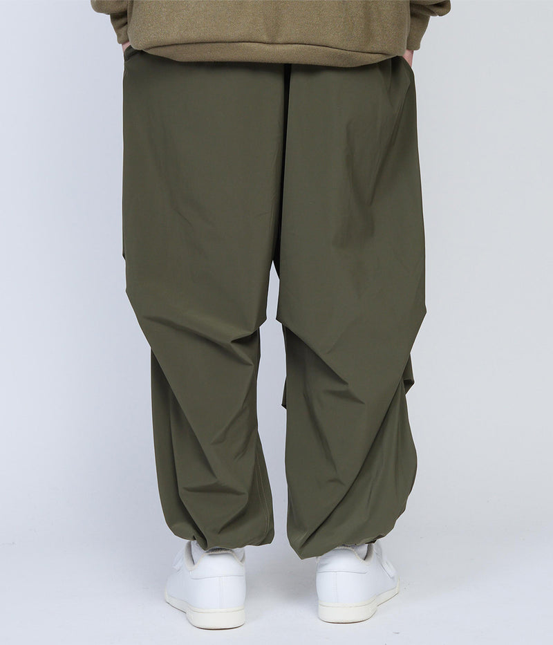 UNTRACE "BACK TUCK FLIGHT PANTS"