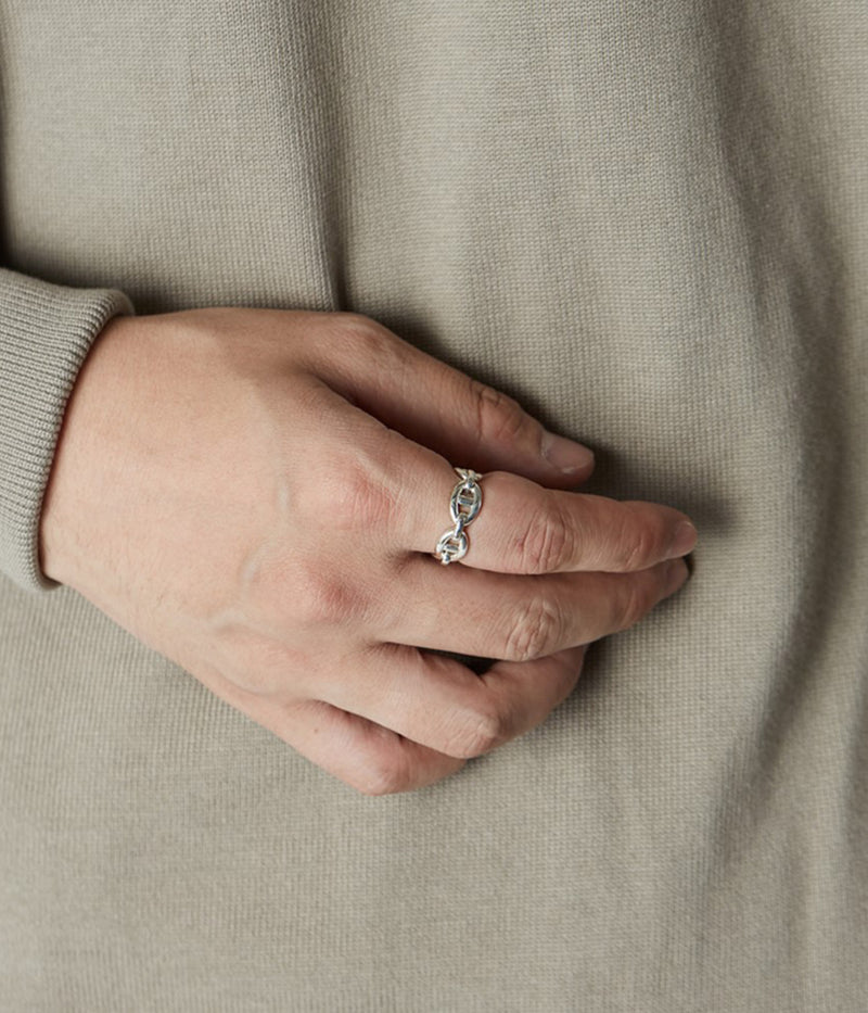 XOLO JEWELRY "Anchor Chain Ring"