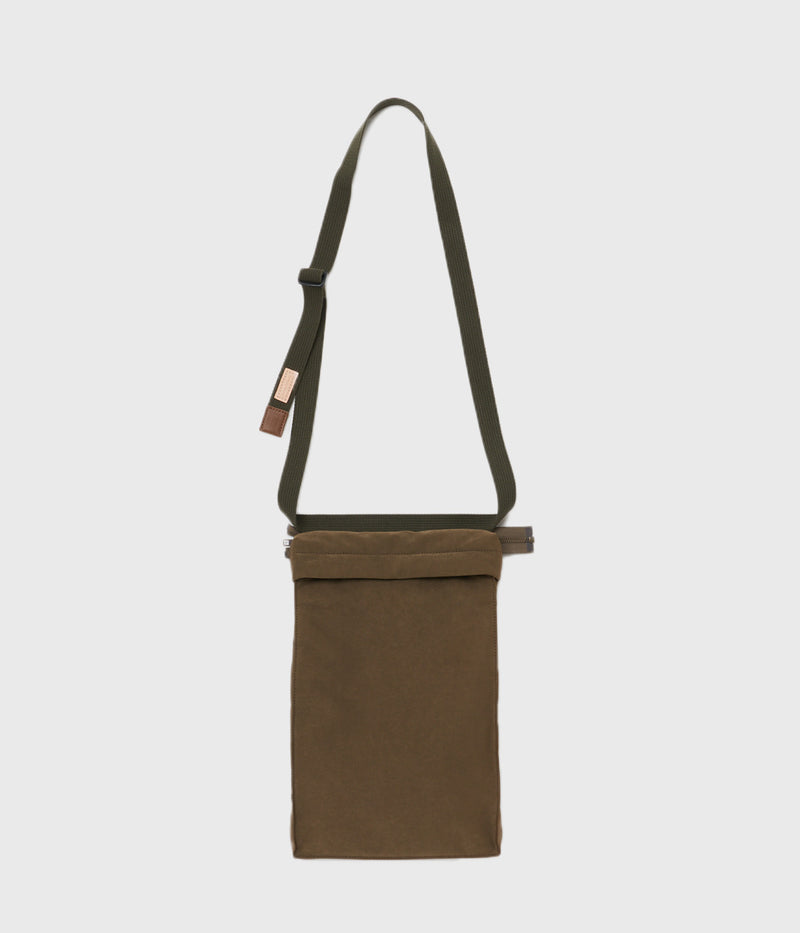 Hender Scheme "helmet bag"