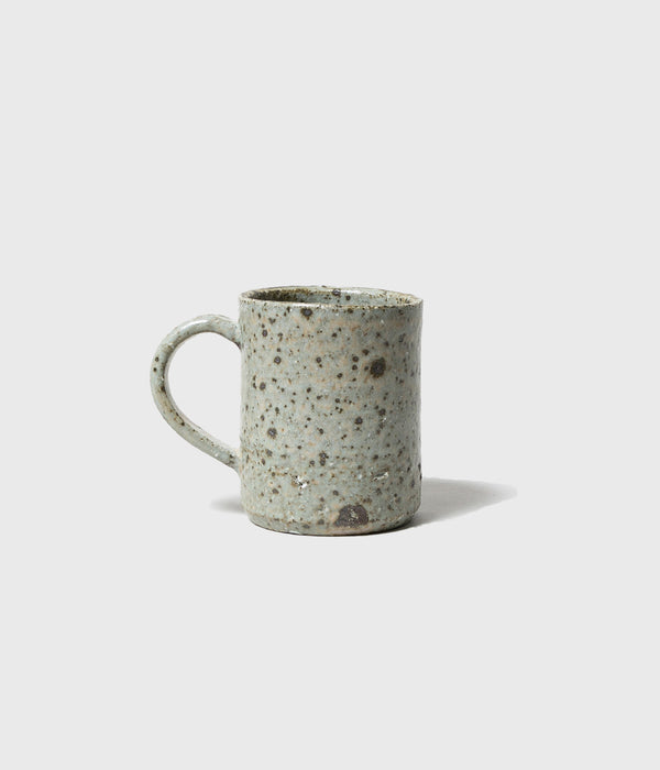 Kinjo Hiromu "Mug"