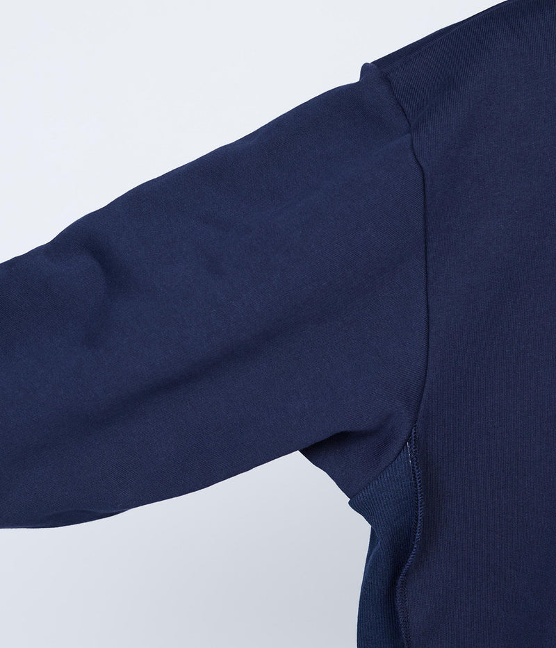 UNTRACE "CREWNECK SWEAT"