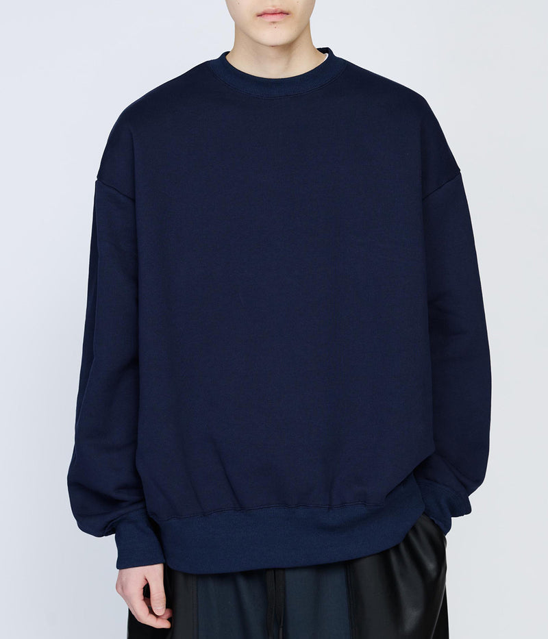 UNTRACE "CREWNECK SWEAT"