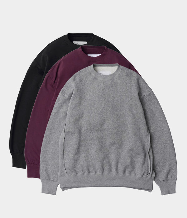 UNTRACE "CREWNECK SWEAT"