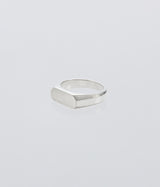 XOLO JEWELRY "Signet Ring with Hair Line -Thick-"