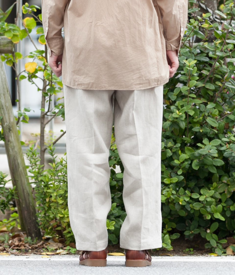 FARAH "Linen two-tuck wide tapered pants"
