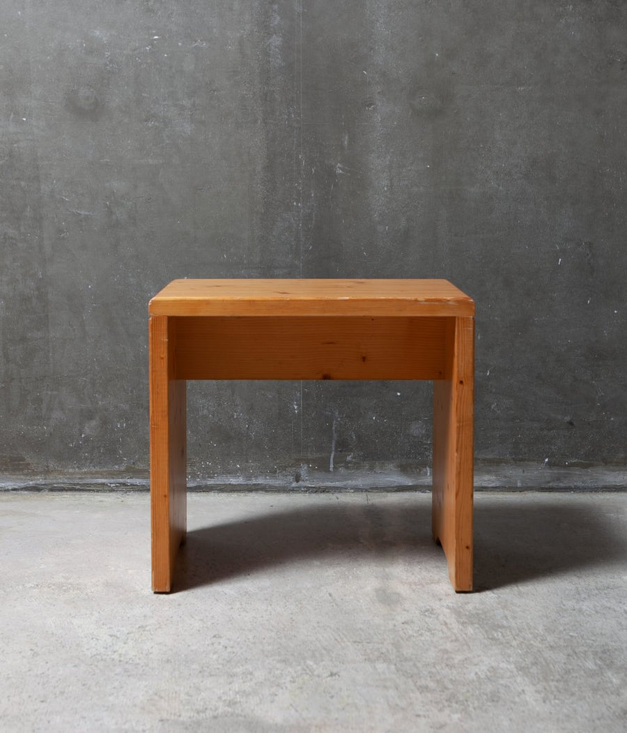 スツール Charlotte Perriand Les Arcs スツール Charlotte Perriand Les Arcs Charlotte Perriand Les Arcs